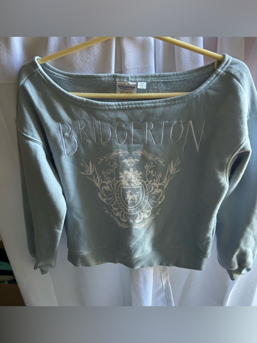 Bridgerton crop top sweatshirt